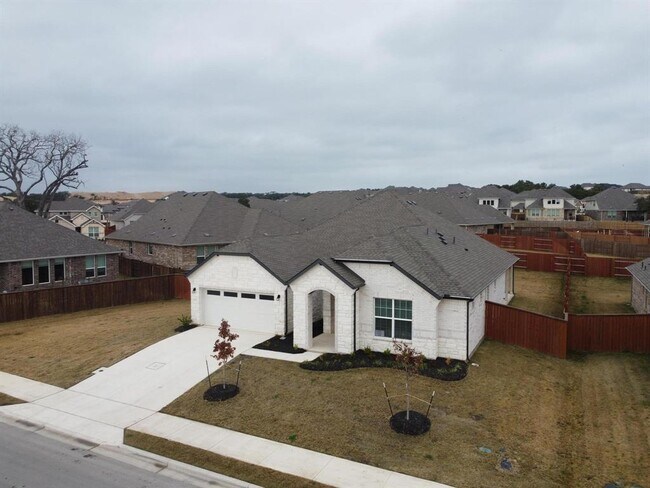 Building Photo - 1901 Ridge Runner Dr