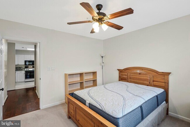 Building Photo - 20320 Beechwood Terrace