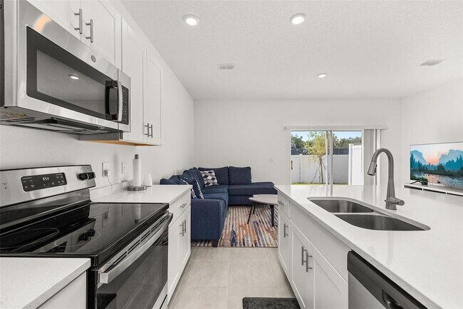 Building Photo - 3575 Landing Net Dr