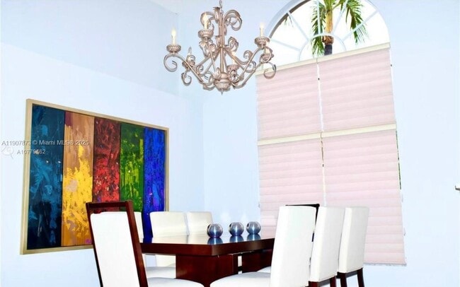 Building Photo - 3341 Overlook Rd