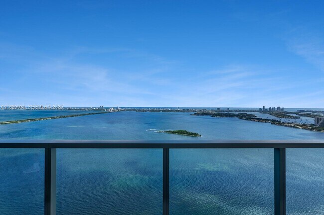 Building Photo - 788 NE 23rd St