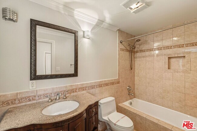 Building Photo - 5217 Etiwanda Ave