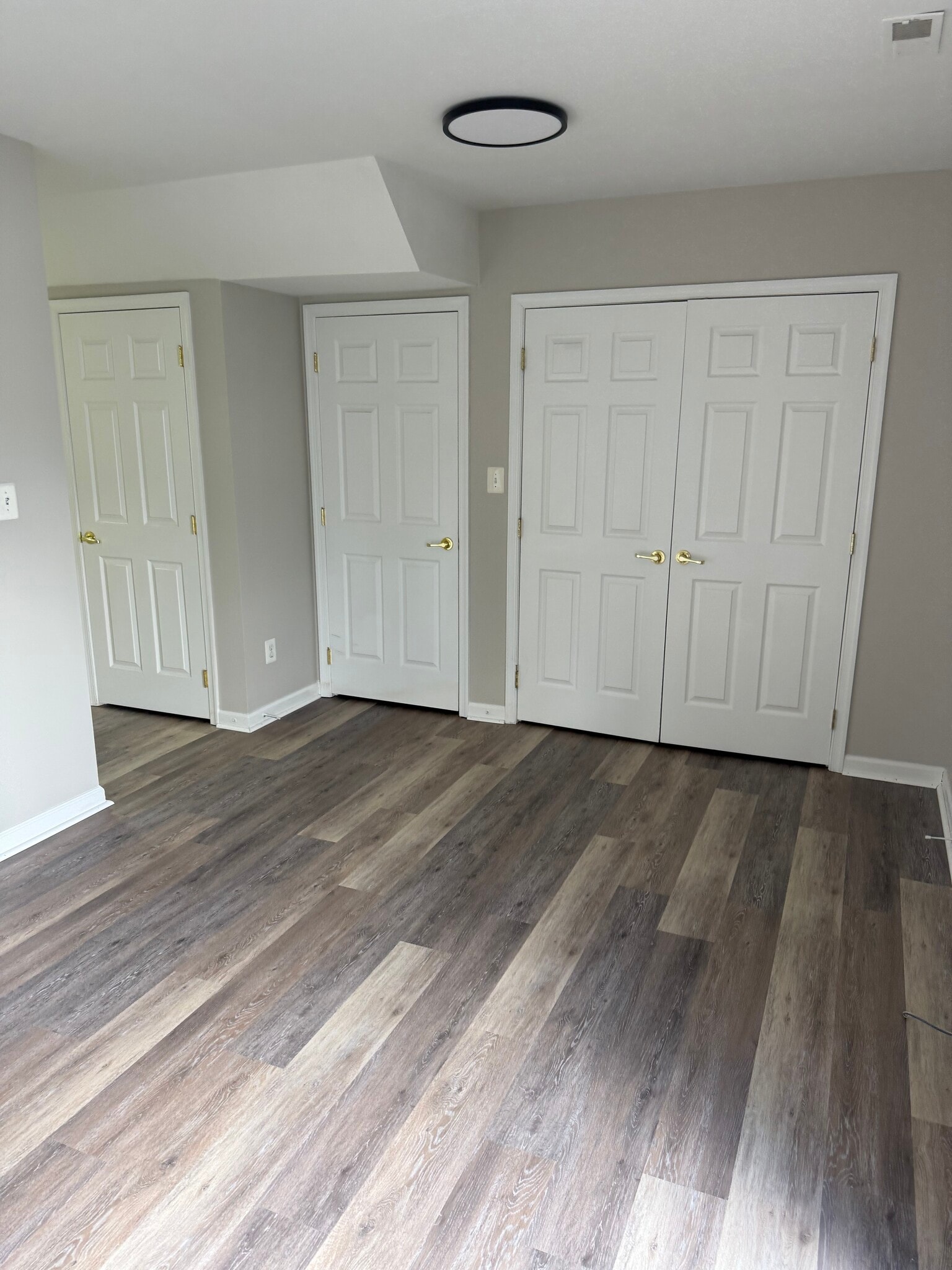 Building Photo - 4089 Forest Hills Ct