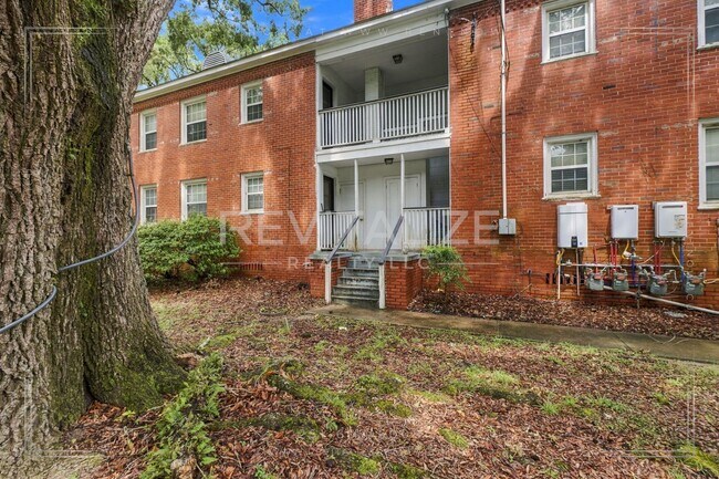Building Photo - 214 Upham St