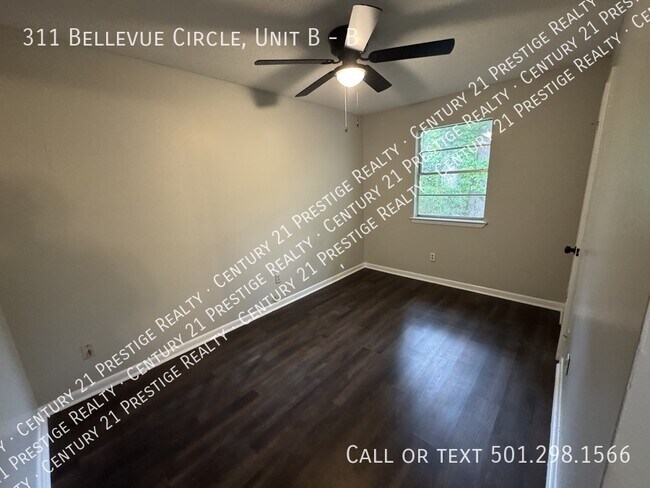 Building Photo - 311 Bellevue Cir