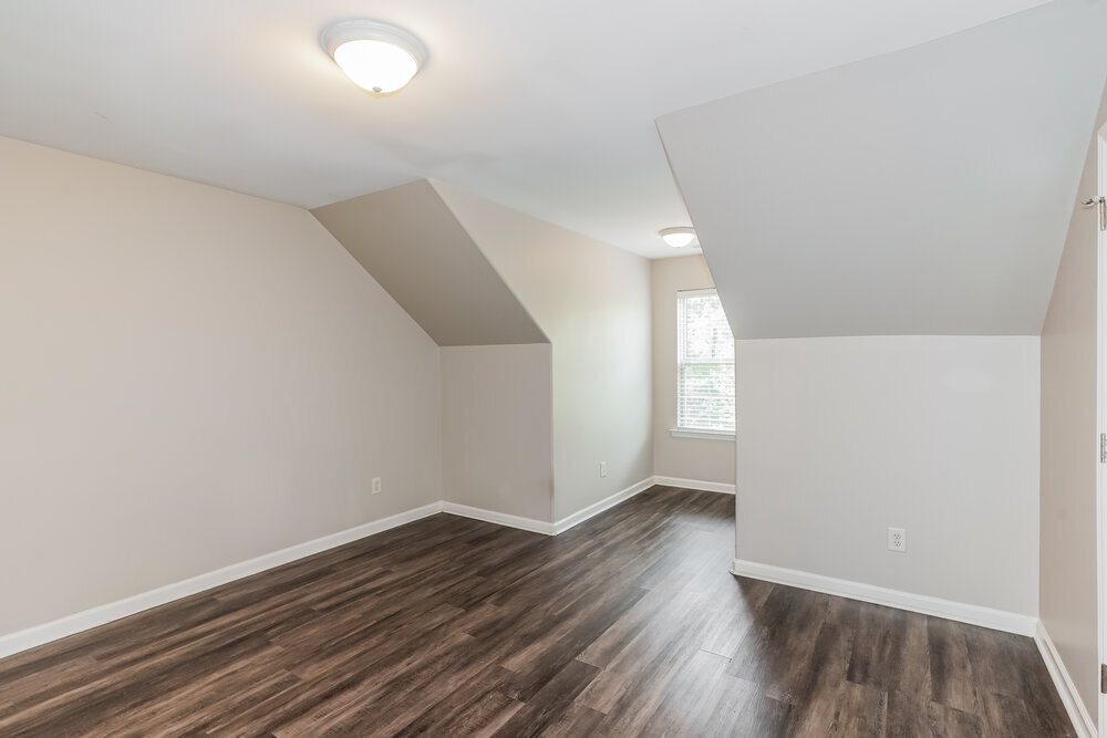 Building Photo - 542 Pippin Dr