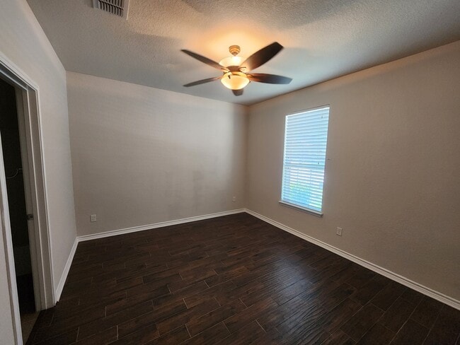 Building Photo - 8107 Rustic Terrace