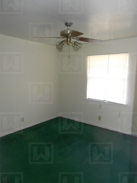 Building Photo - Clayton Court Apartments - 705D
