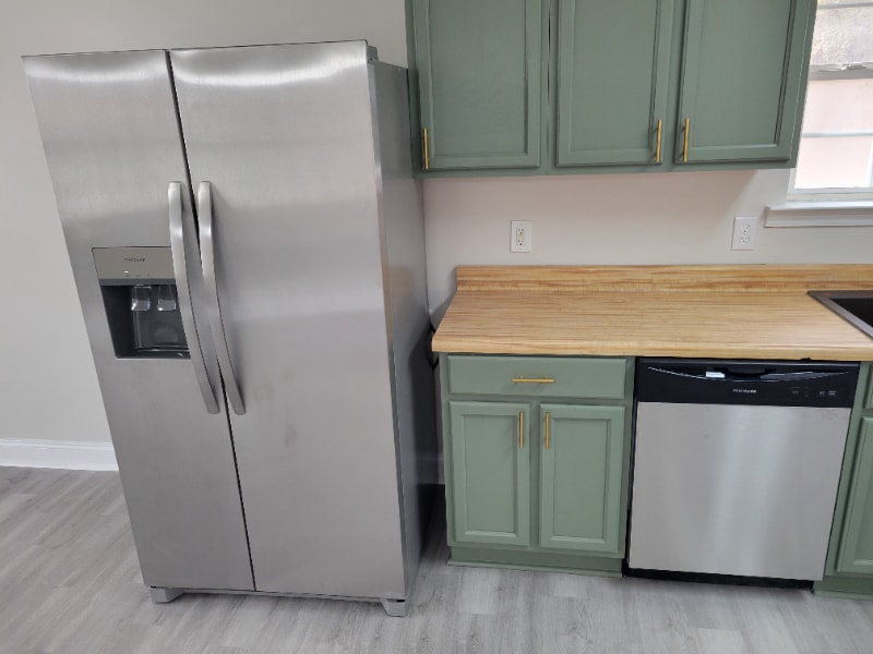 Building Photo - 3572 Confederate Dr