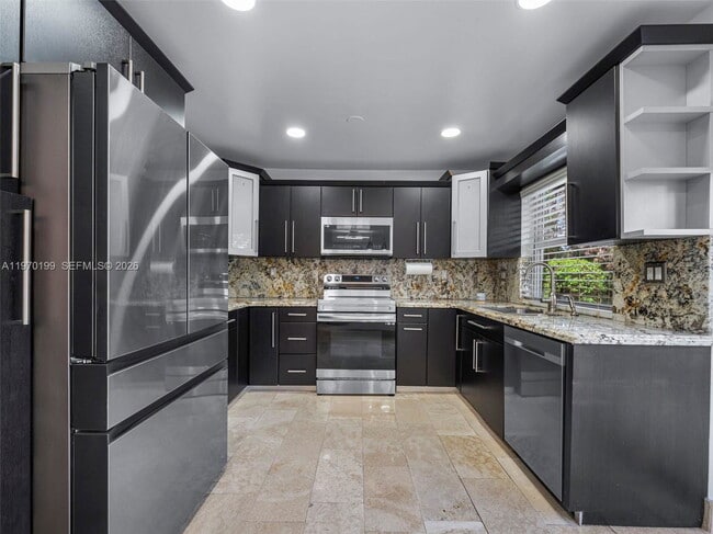 Building Photo - 10281 NW 32nd St