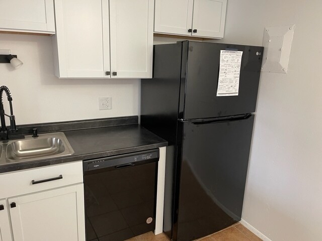 Building Photo - 1120 E 6th St