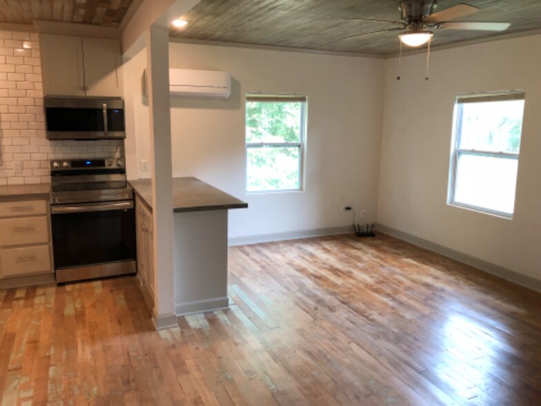 Building Photo - 7628 Sevierville Pike