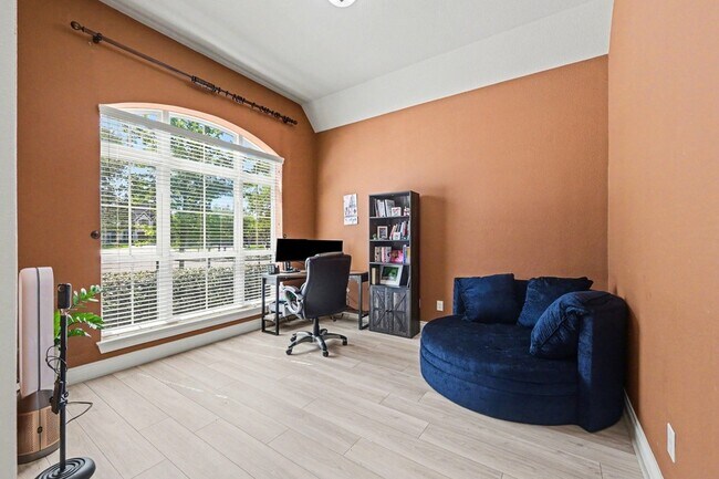 Building Photo - 27950 Bradford Ridge Dr