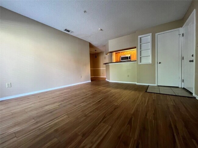 Building Photo - Charming 1-Bedroom apartment in Altamonte ...