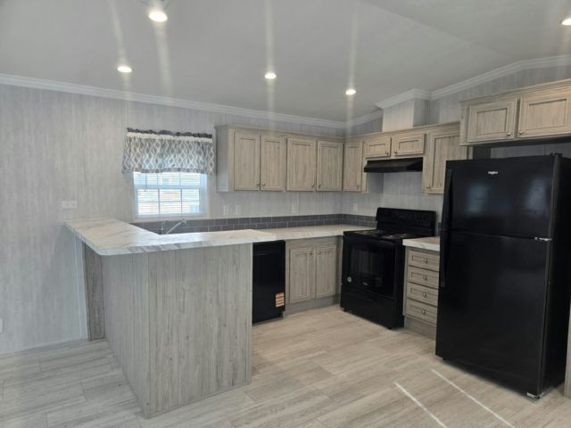 Building Photo - 7259 Greenbrier Village Rd