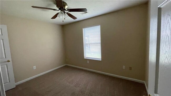 Building Photo - 2053 Penny Ln