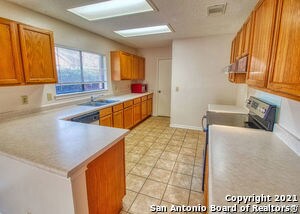 Building Photo - 13911 Edge Point Dr