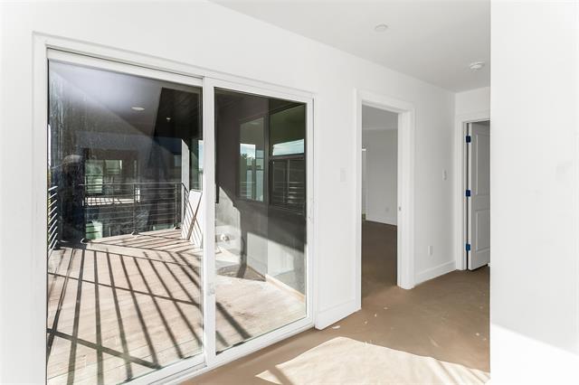 Building Photo - 1105 Poindexter St