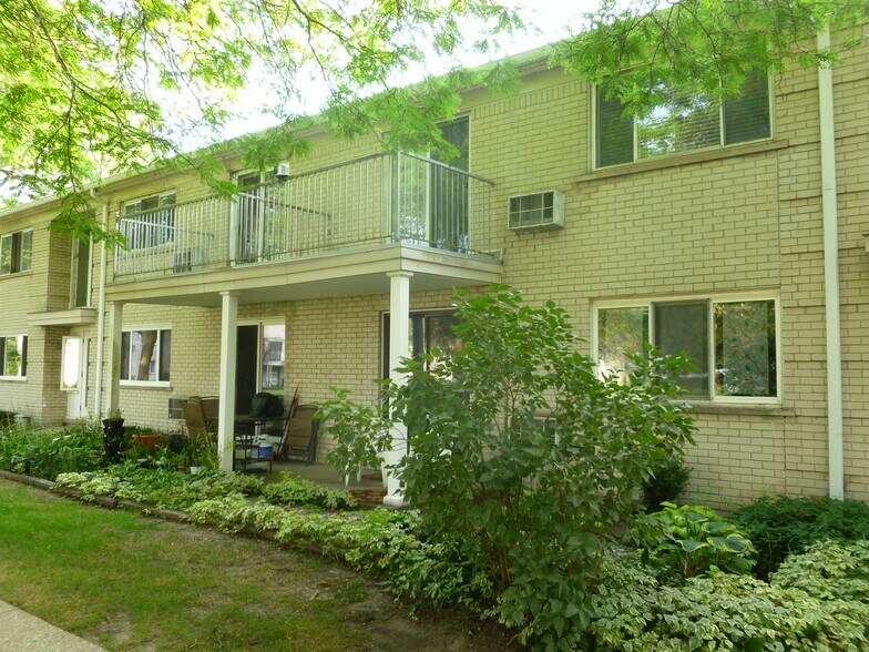 Building Photo - 4113 Telegraph Rd