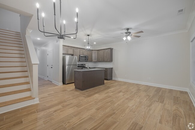 Building Photo - 434 Wren Crest Lane