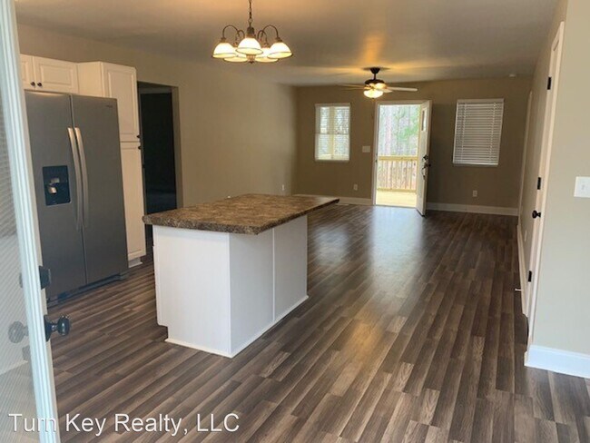 Building Photo - 3 br, 2 bath House - 159 Smokerise Lane