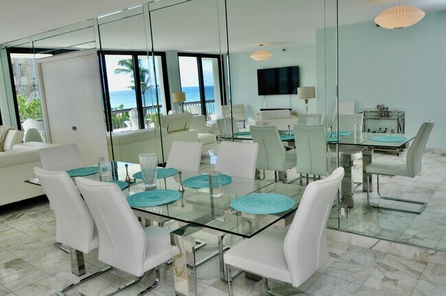 Building Photo - 2660 S Ocean Blvd