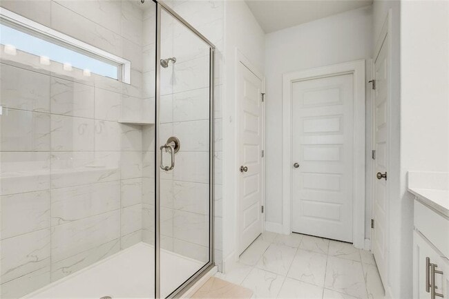 Building Photo - 2714 Sebring Cir