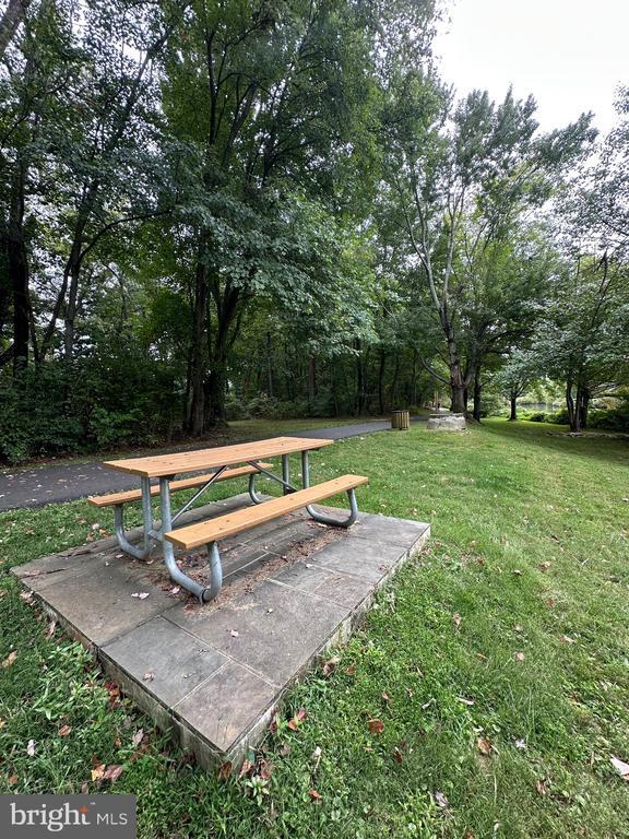 Building Photo - 7971 Yancey Dr