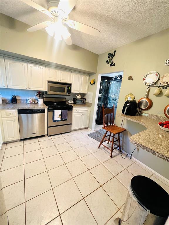 Building Photo - 2471 Sumatran Way