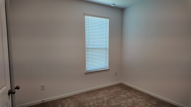 Building Photo - 1328 Bright Hl Dr