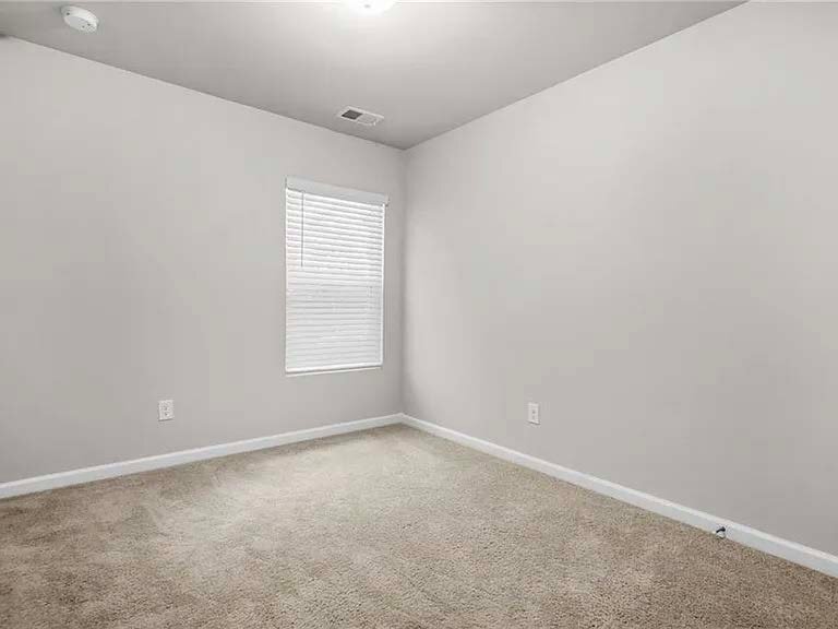 Building Photo - 3181 Meadowstone Ln SW