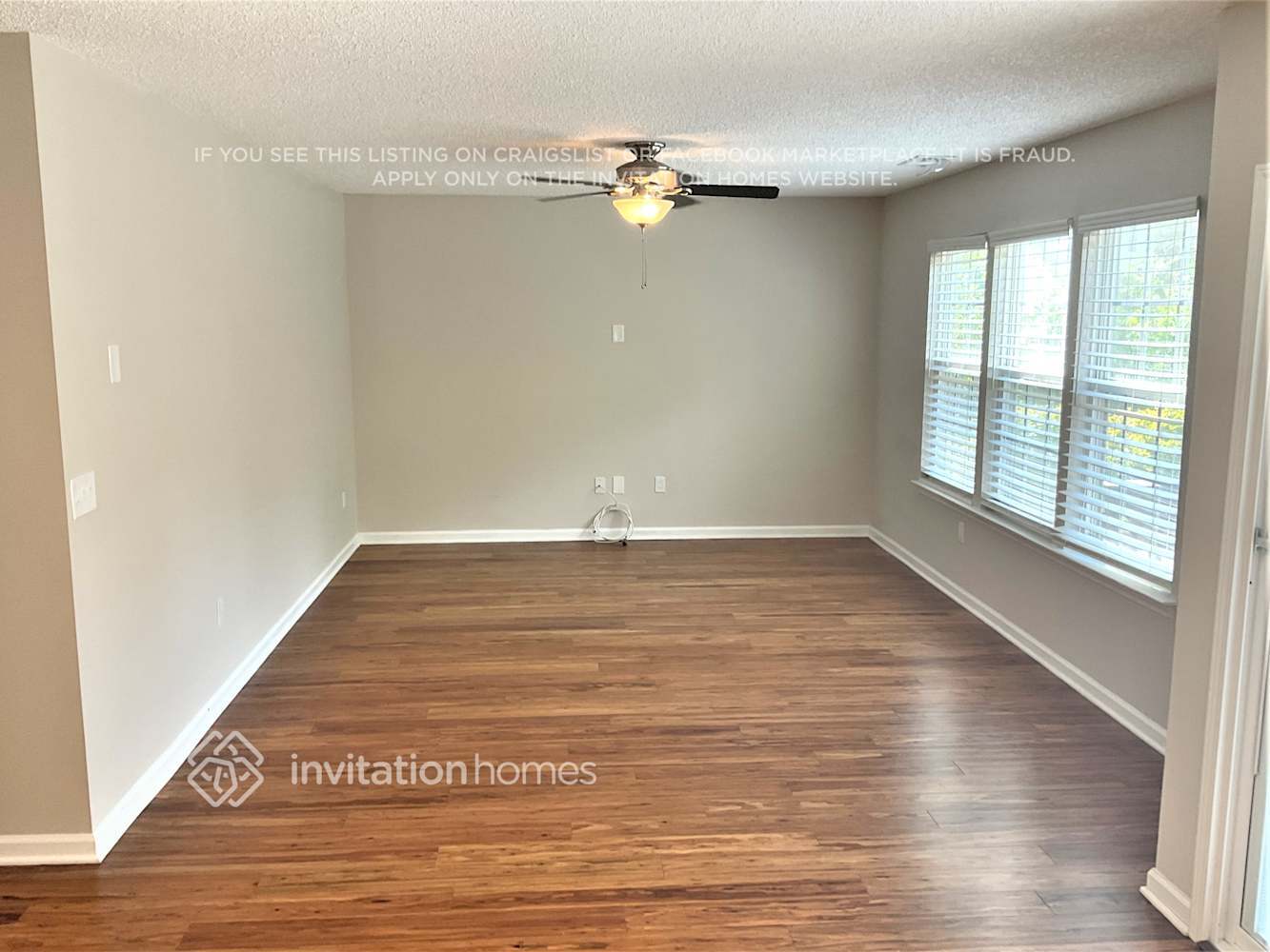 Building Photo - 2384 Saguaro Ln