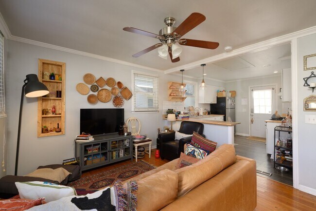 Building Photo - **RENOVATED COTTAGE IN THE NATIONS WITH AN...