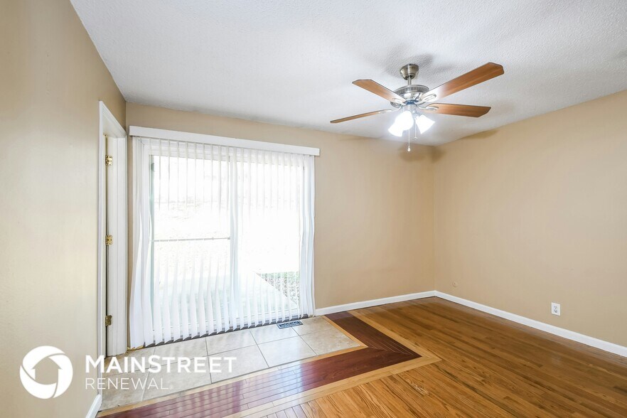 Building Photo - 5861 Falcon View Ln