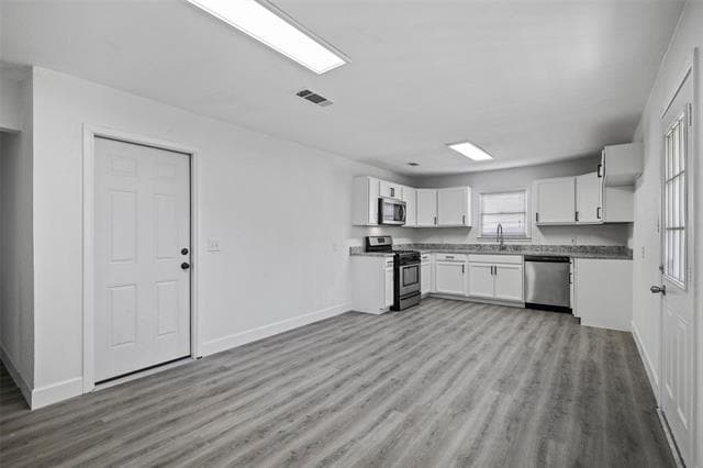 Building Photo - 863 Ala Dr