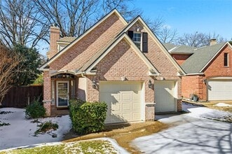 Building Photo - 5518 Australia Ct