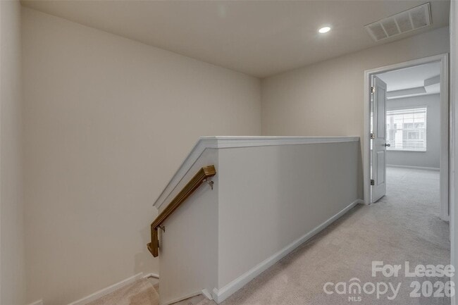 Building Photo - 807 Gable Oak Ln