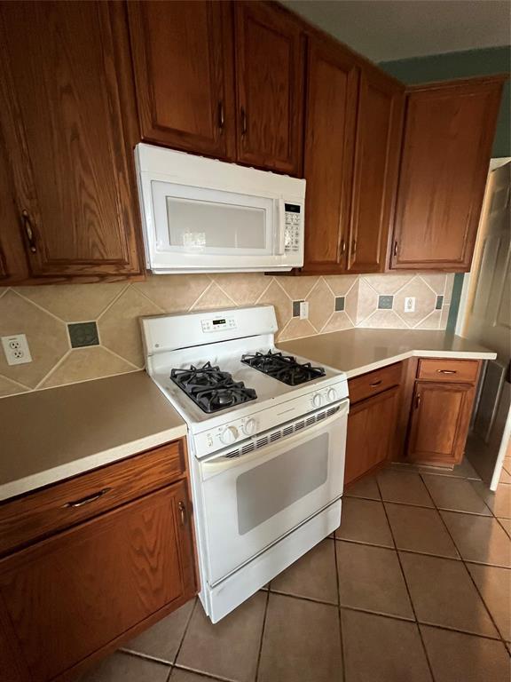 Building Photo - 22531 Tullis Trail Ct