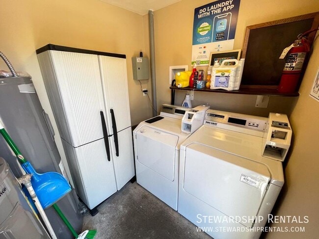 Building Photo - 1793 Patterson Alley