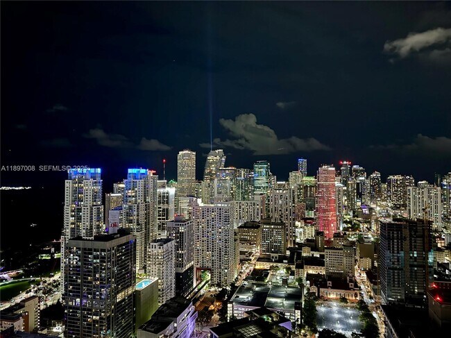 Building Photo - 159 NE 6th St