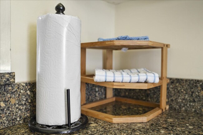 Building Photo - 1733 Sea Fair Dr