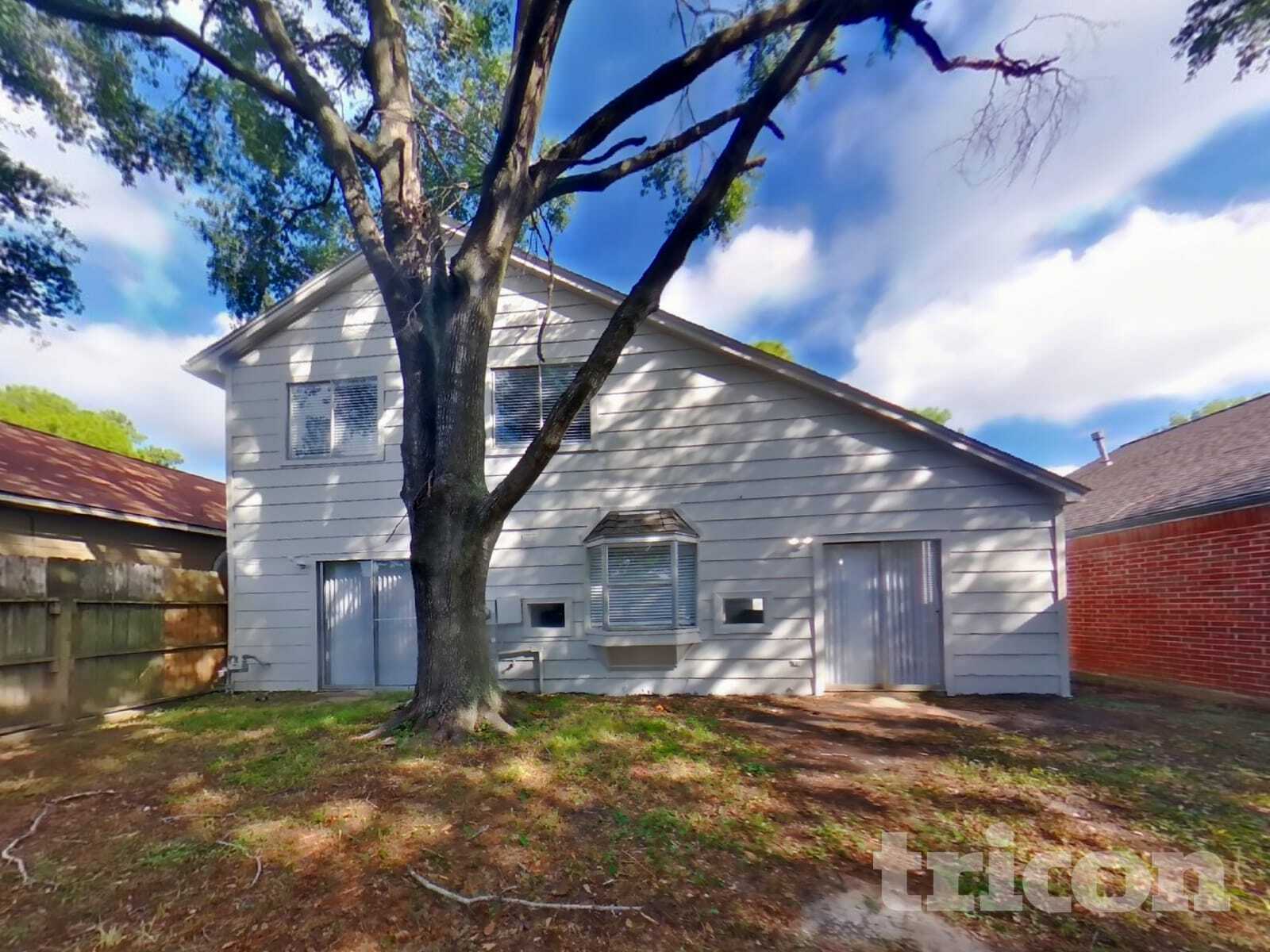 Building Photo - 7114 River Garden Dr