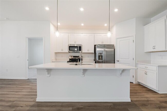 Building Photo - 434 Eventide Ave