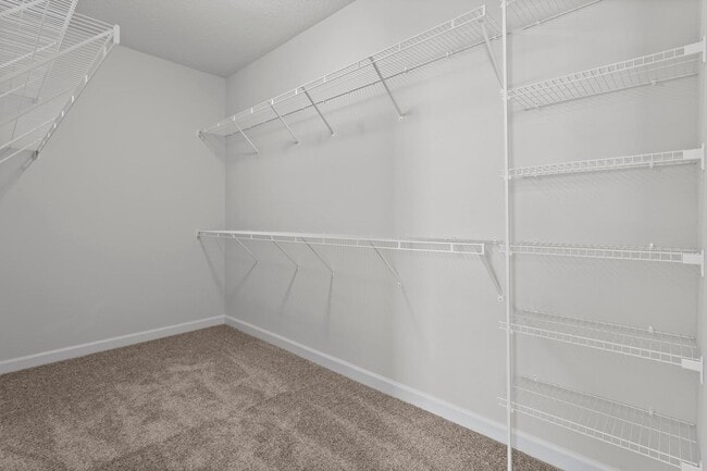 Building Photo - Townhome for Rent with Covered Patio!