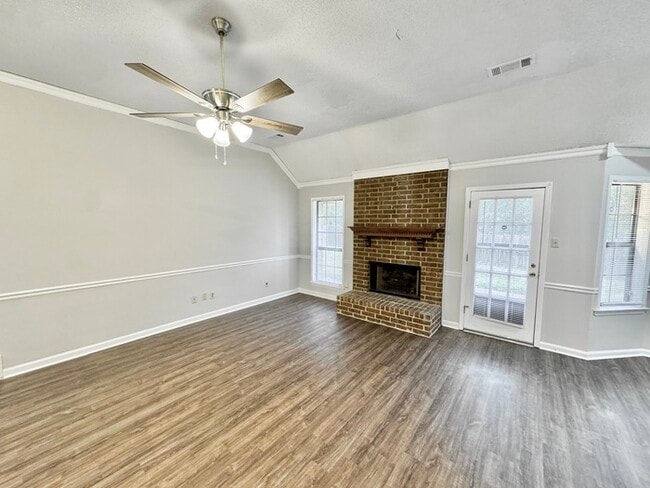 Building Photo - 7359 Peppermill Ln