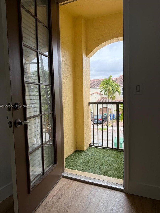 Building Photo - 14934 SW 41st Ln