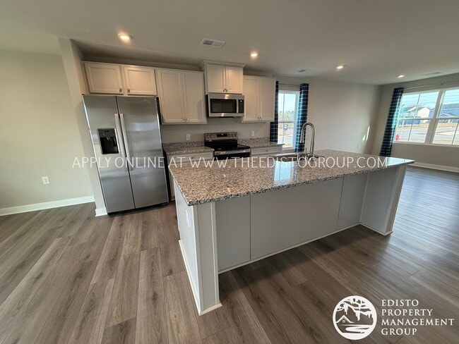 Building Photo - Brand-New 2 Bedroom, 2 Bath Home in Amenity-Rich HOA Community