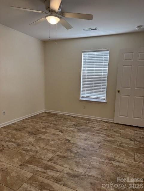 Building Photo - 102 Winding Canyon Dr