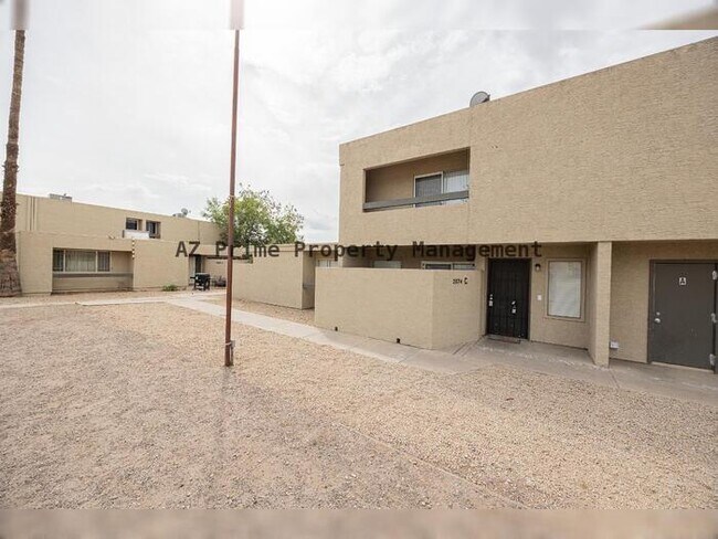 Building Photo - 2674 N 43rd Ave