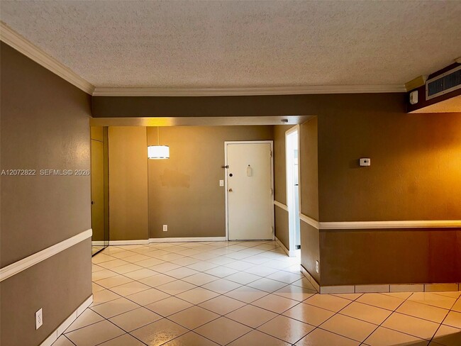 Building Photo - 6700 Cypress Rd